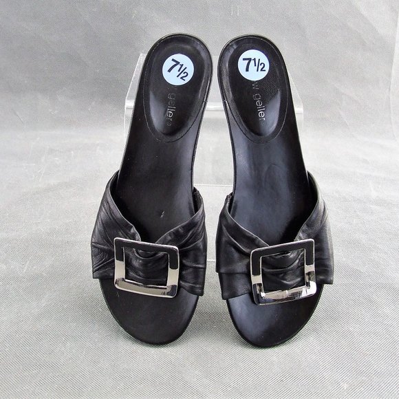 NWOT Andrew Geller Black Leather Slip-On Sandals Wedges 7.5 M - Picture 2 of 6